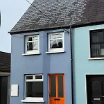 Hidden Gem Townhouse - Cahersiveen
