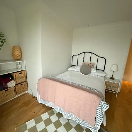 Hidden Gem Townhouse - Hébergement de vacances Cahersiveen